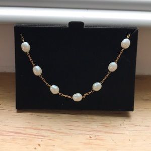 Vintage- NEW Avon Pearl Necklace
